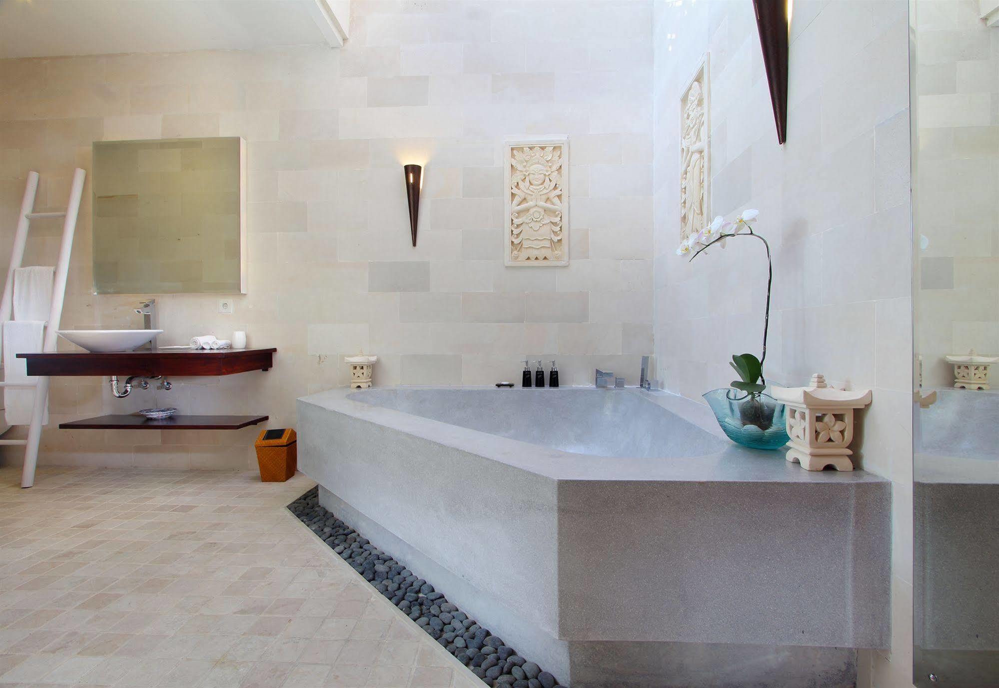 K Villas By Premier Hospitality Asia スミニャック エクステリア 写真