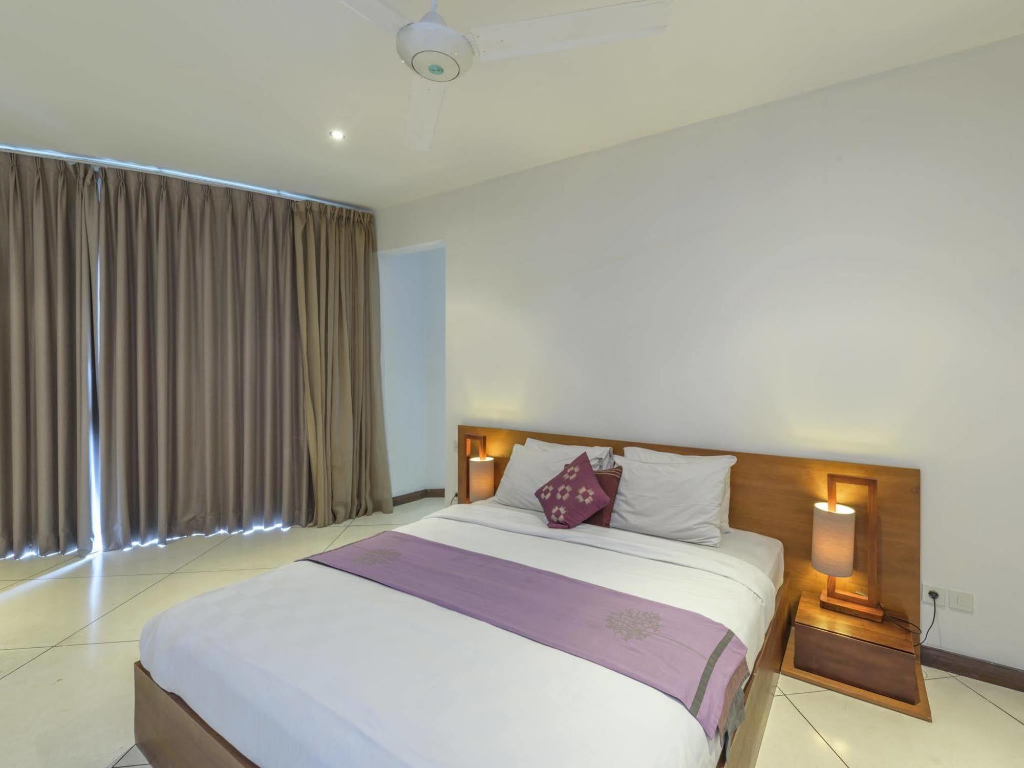 K Villas By Premier Hospitality Asia スミニャック エクステリア 写真